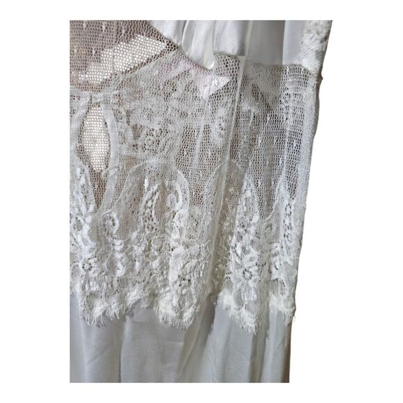 VICTORIA'S SECRET Vintage Polyester Lace Mesh Bridal Nightgown - Size Large - Picture 7 of 12